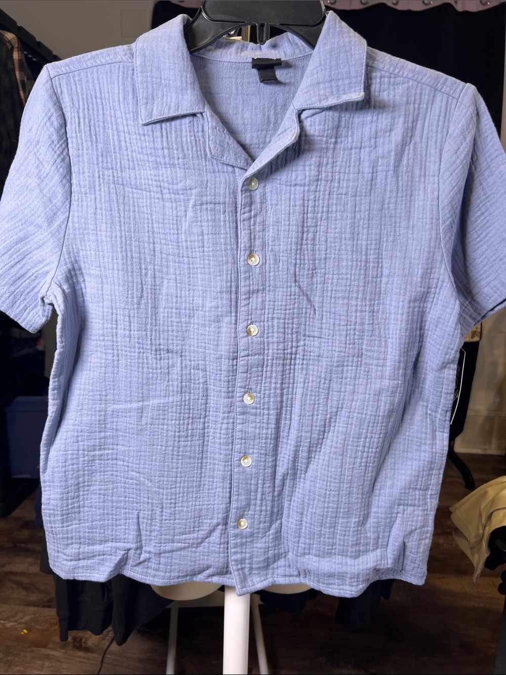 art class Light Blue Short-Sleeve Button Down Shirt